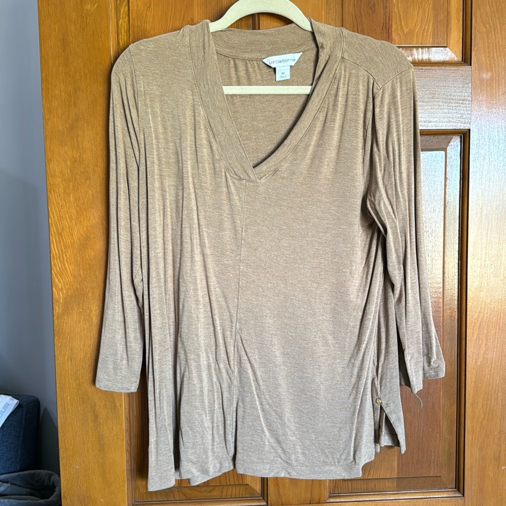 Stretchy soft shirt